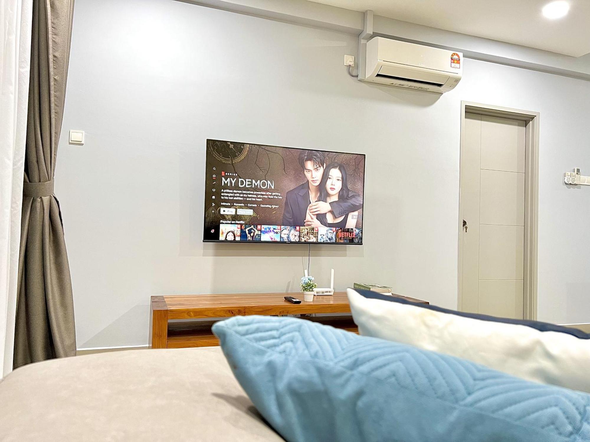 D'chill Suite【austin Regency】netflix Apartemen *